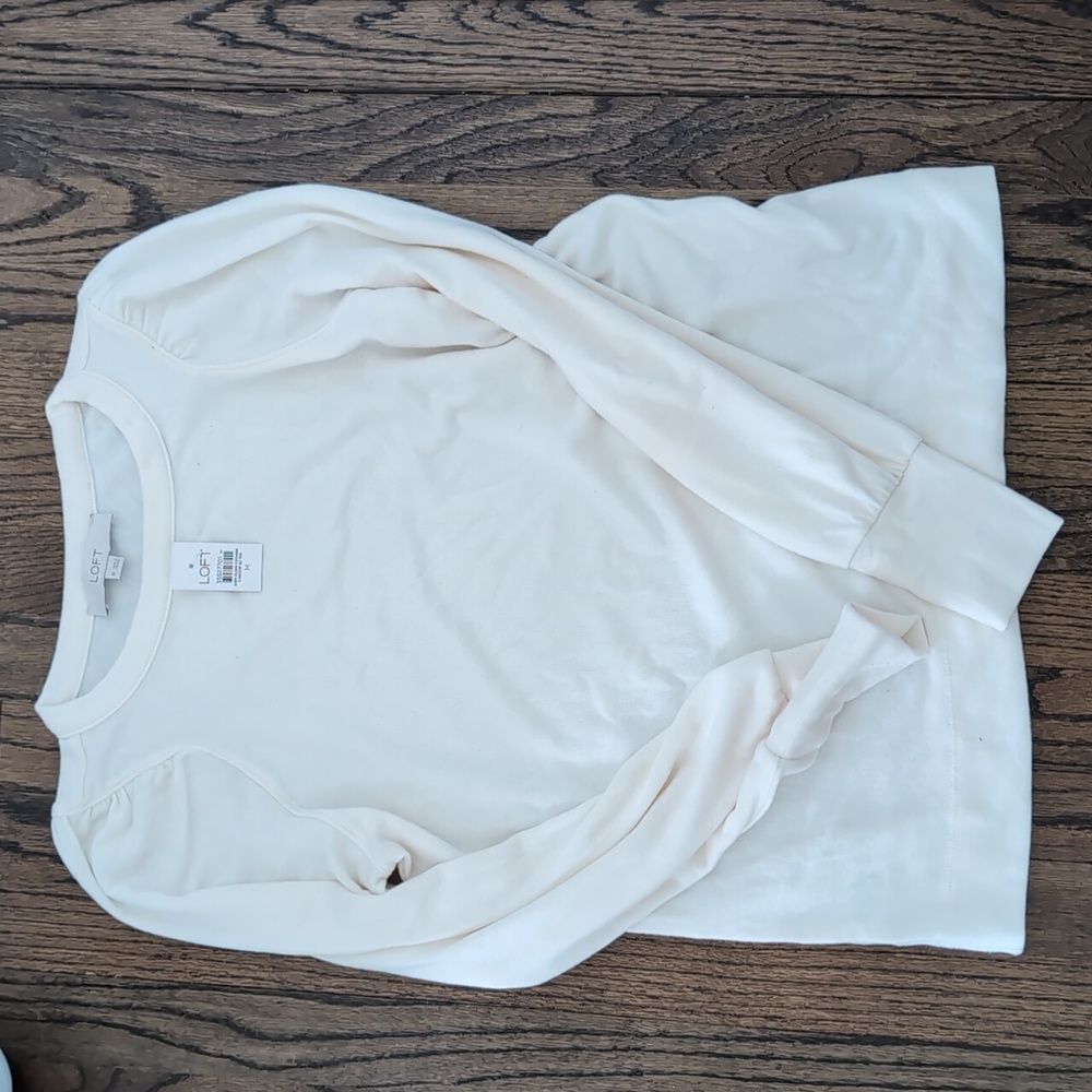 Loft Puff Sleeve Soft Top NWT